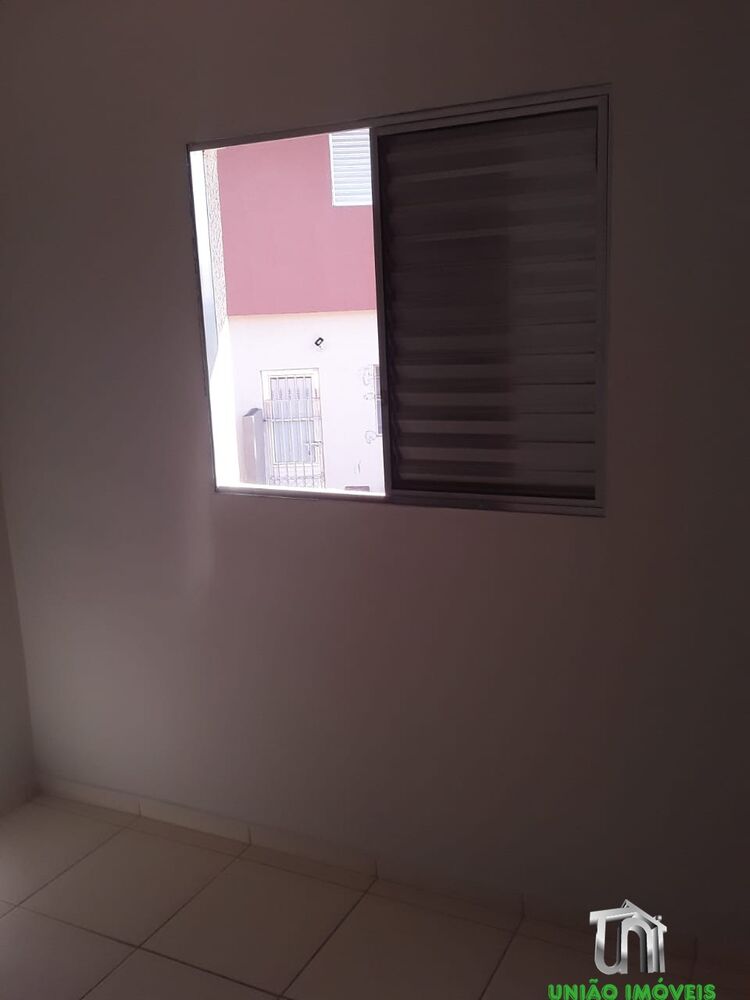 Casa à venda com 2 quartos - Foto 1