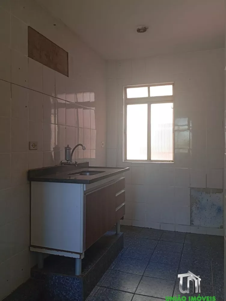 Apartamento à venda com 2 quartos, 50m² - Foto 2