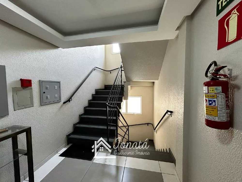 Apartamento à venda com 2 quartos, 72m² - Foto 5