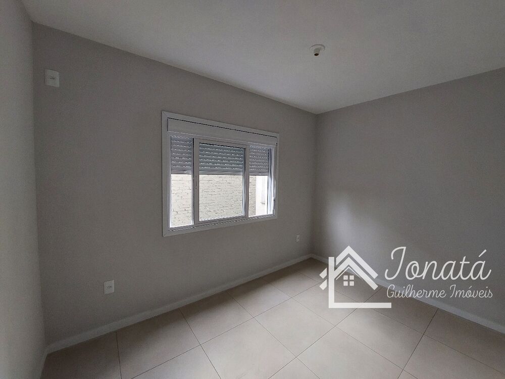 Apartamento à venda com 2 quartos, 72m² - Foto 2