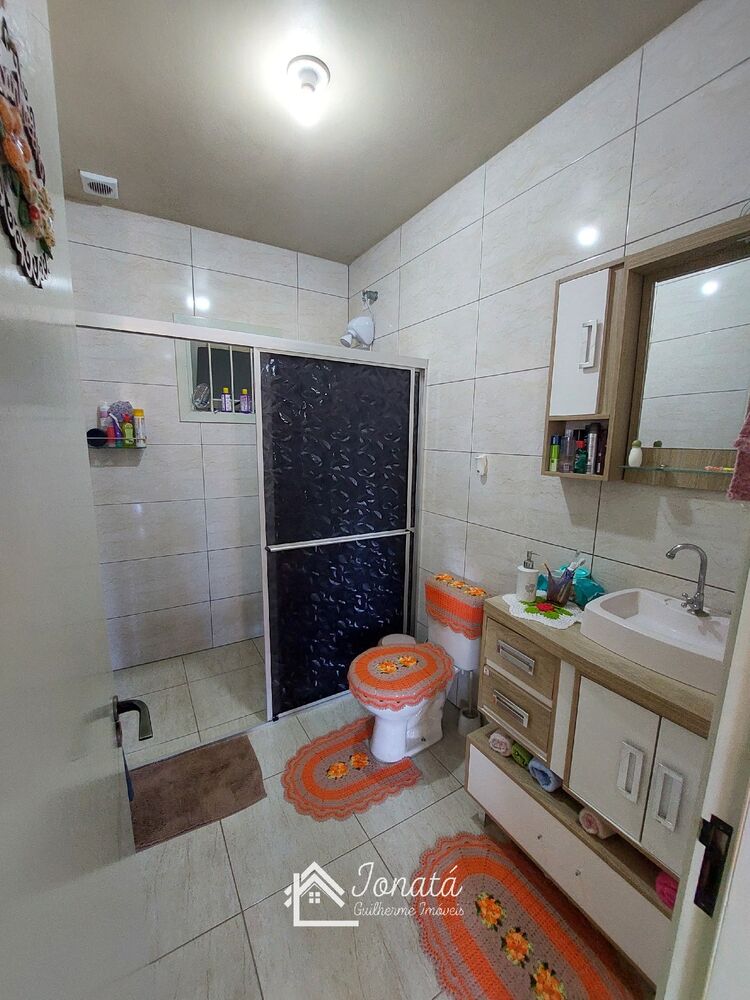 Casa à venda com 2 quartos, 110m² - Foto 3