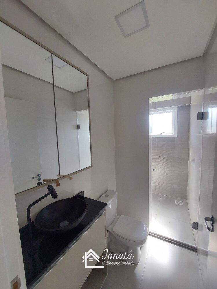 Apartamento à venda com 2 quartos, 93m² - Foto 2