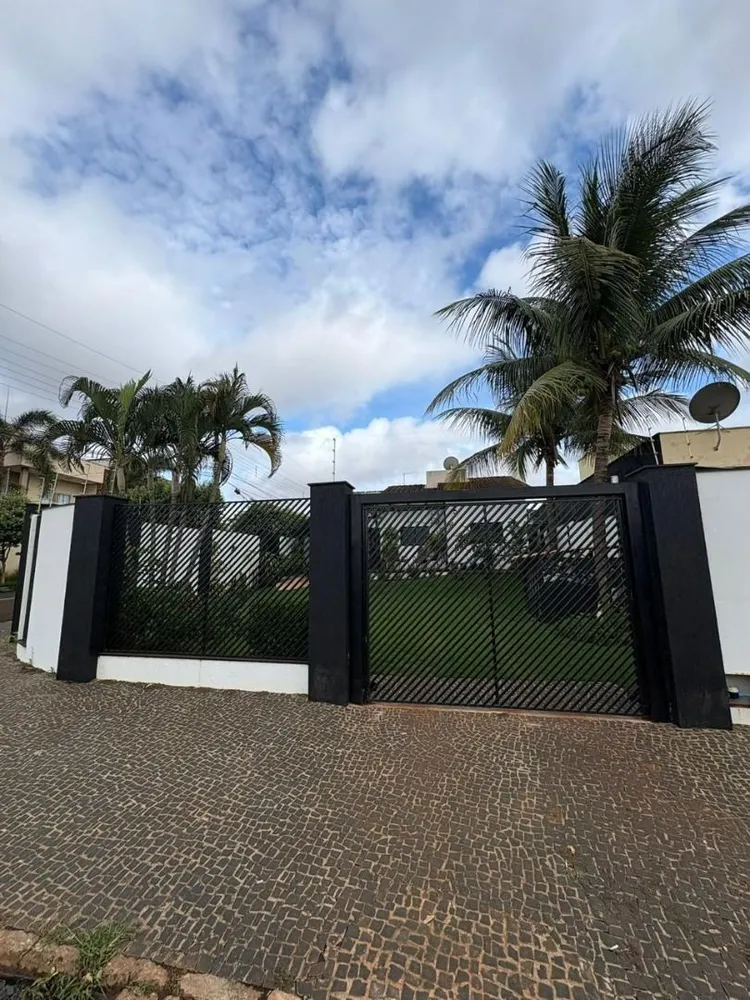 Casa, 3 quartos, 146 m² - Foto 1