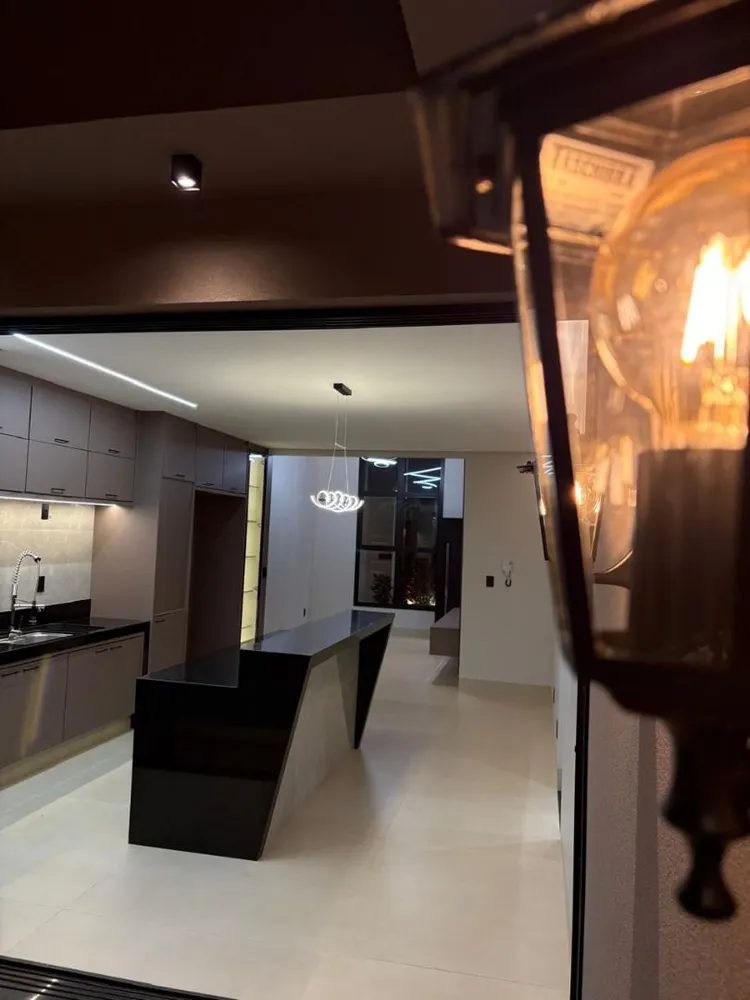 Casa, 3 quartos, 174 m² - Foto 2