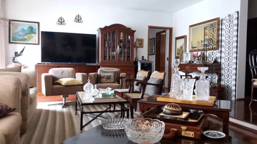 Apartamento, 3 quartos, 150 m² - Foto 1