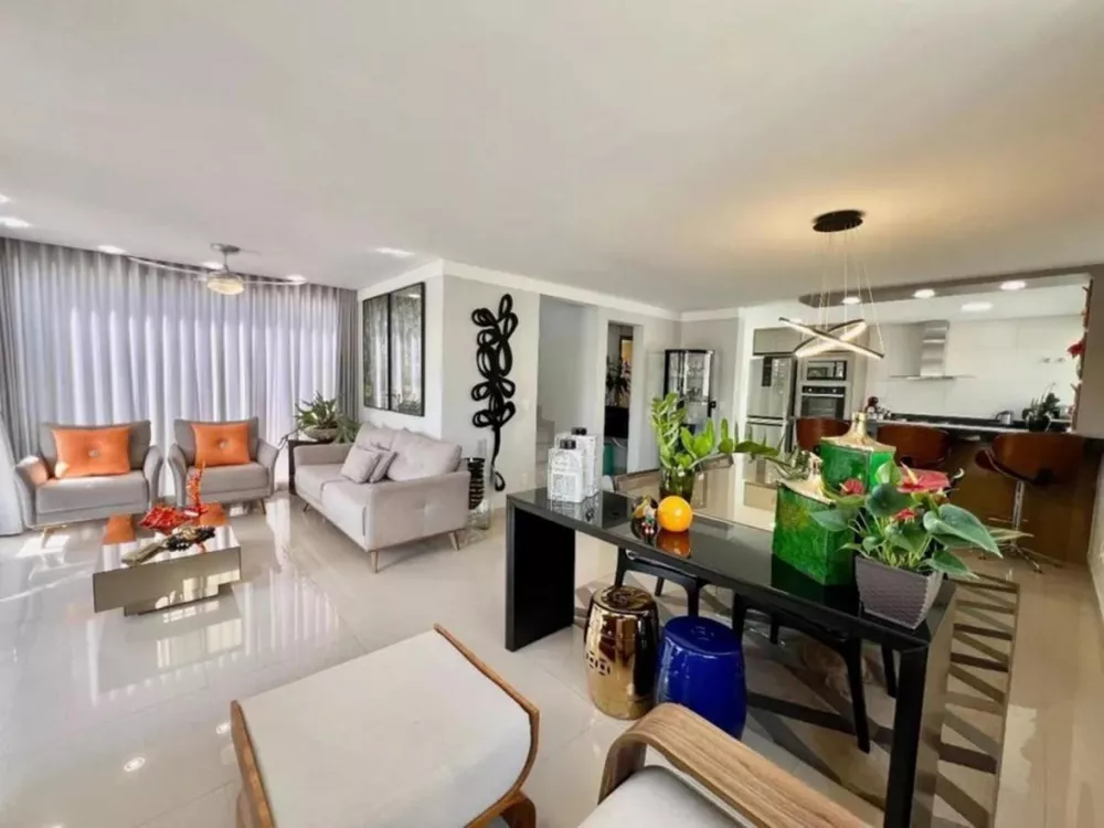 Casa, 3 quartos, 272 m² - Foto 2