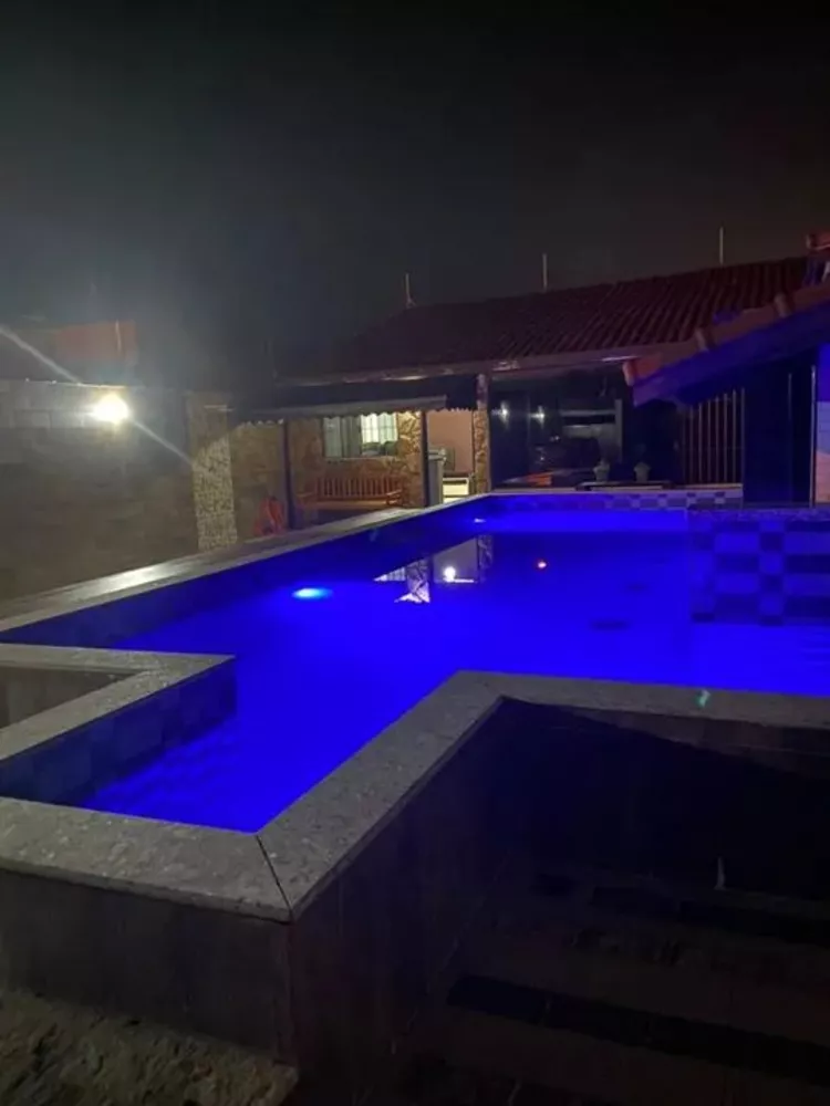 Casa, 3 quartos, 250 m² - Foto 2
