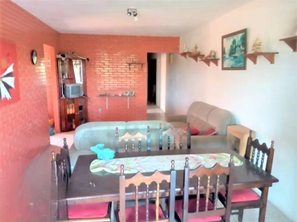 Casa, 6 quartos, 205 m² - Foto 4