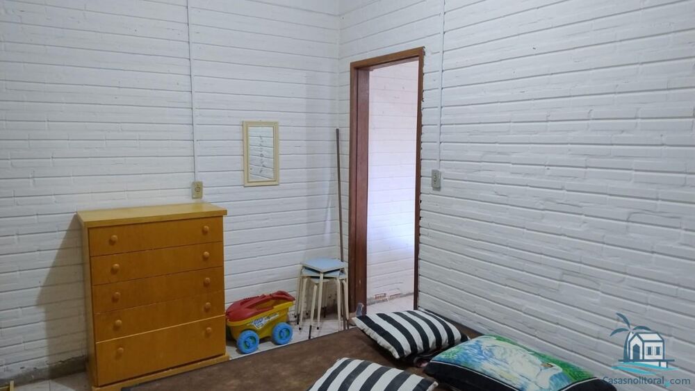 Casa, 2 quartos, 64 m² - Foto 1