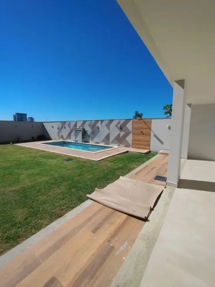Casa, 4 quartos, 229 m² - Foto 2