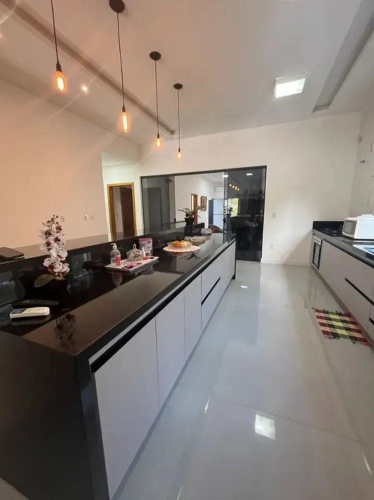 Casa, 4 quartos, 240 m² - Foto 21