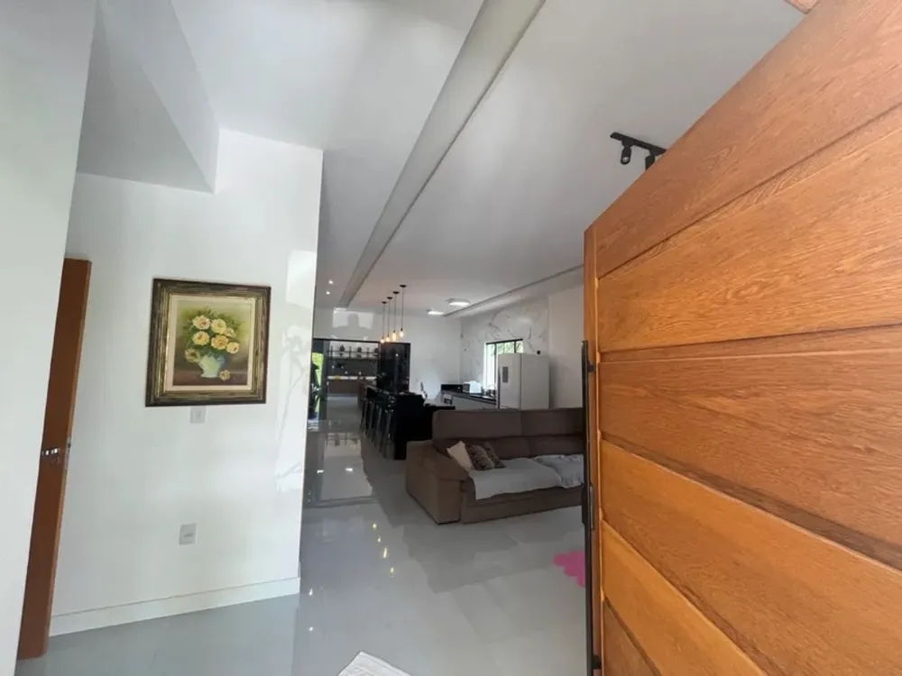 Casa, 4 quartos, 240 m² - Foto 2