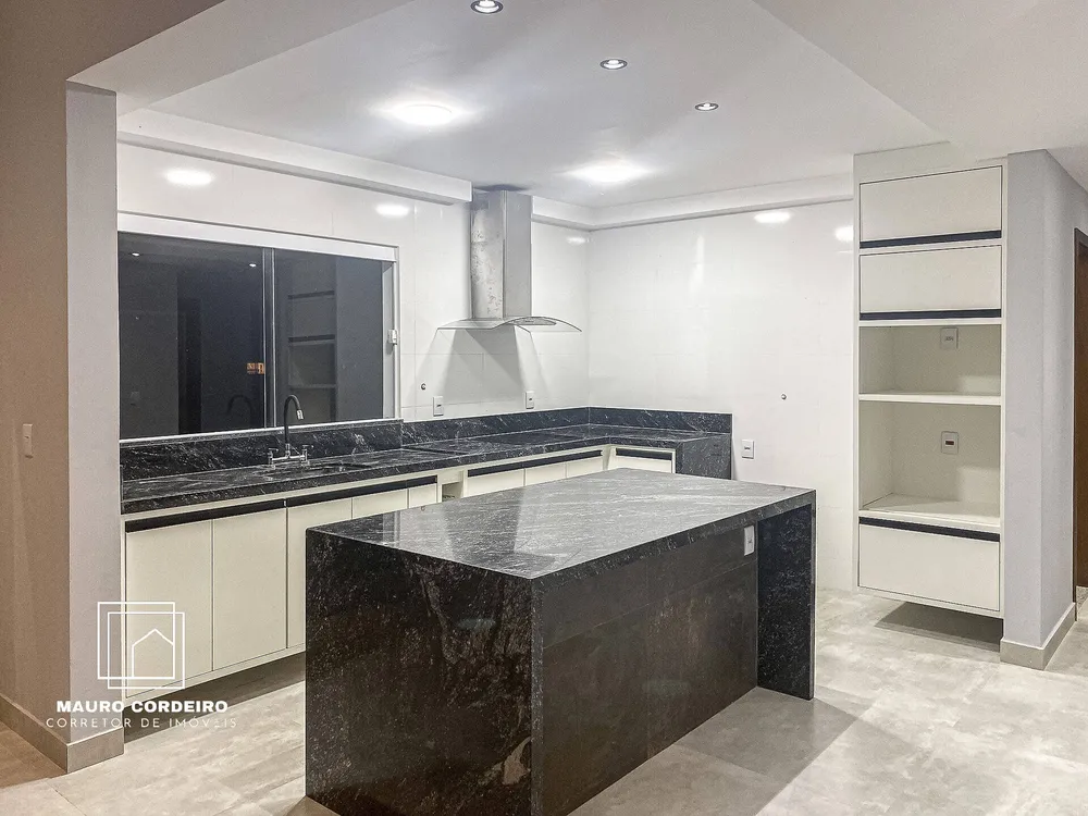 Casa, 3 quartos, 211 m² - Foto 12