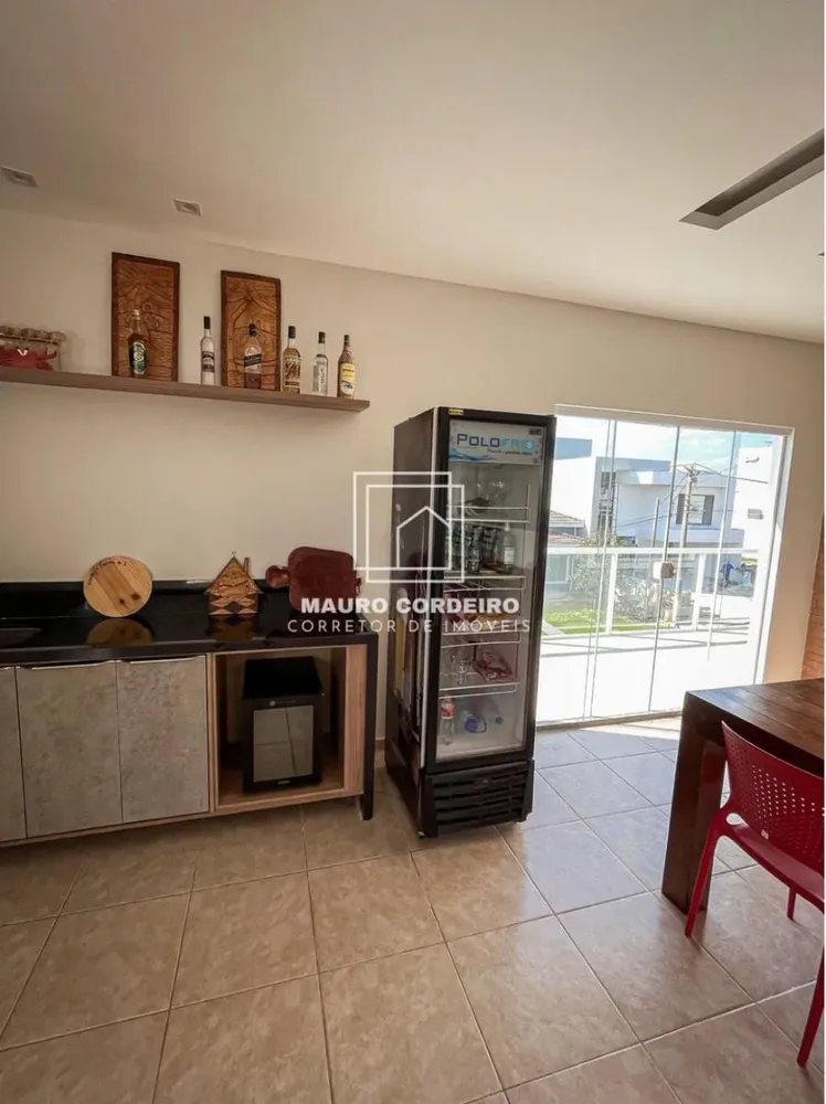 Casa, 3 quartos, 403 m² - Foto 1