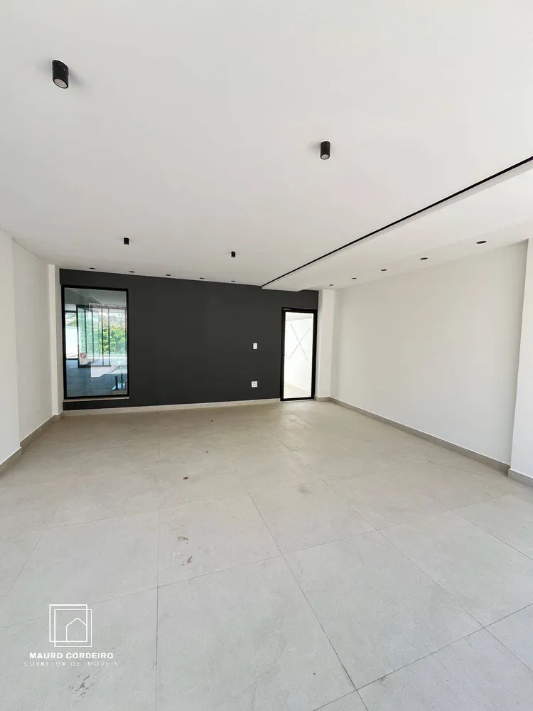 Cobertura, 3 quartos, 225 m² - Foto 1