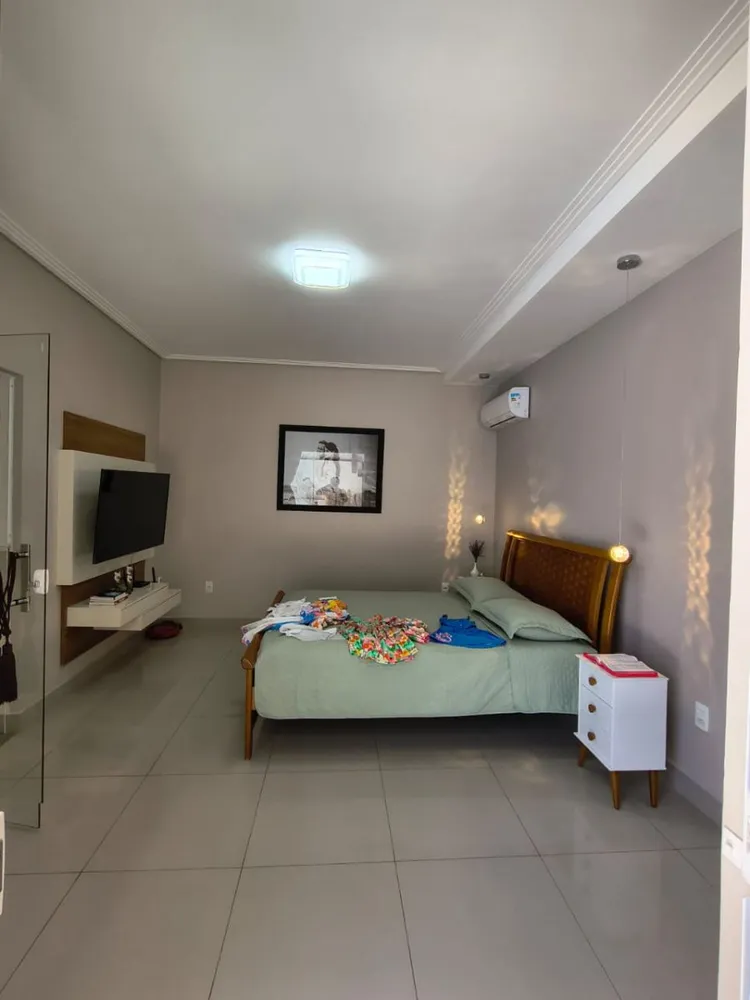 Casa, 3 quartos, 211 m² - Foto 9