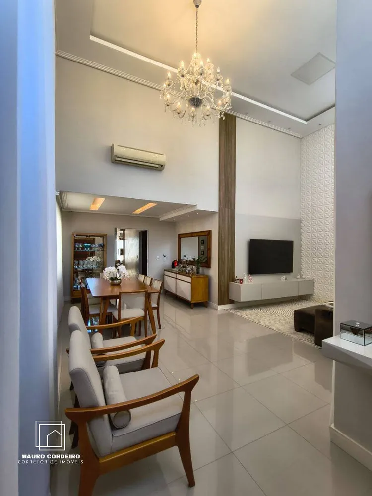 Casa, 3 quartos, 211 m² - Foto 11