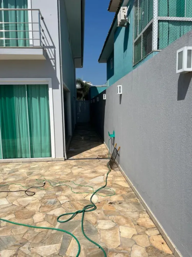 Casa, 3 quartos, 280 m² - Foto 1