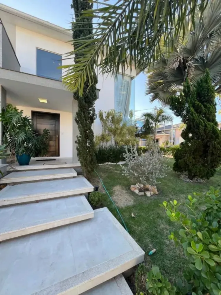 Casa, 5 quartos, 333 m² - Foto 1