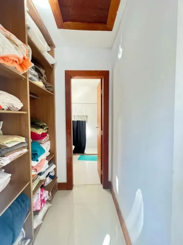Casa, 5 quartos, 273 m² - Foto 4
