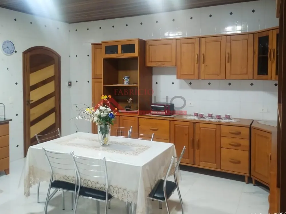 Chácara, 2 quartos, 1170 m² - Foto 1