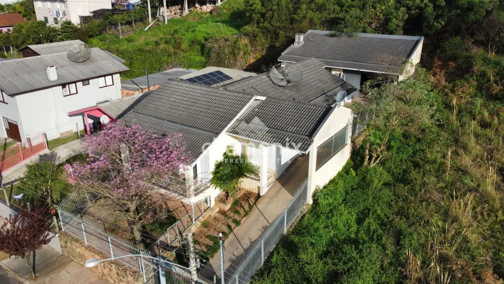 Casa, 3 quartos, 200 m² - Foto 1
