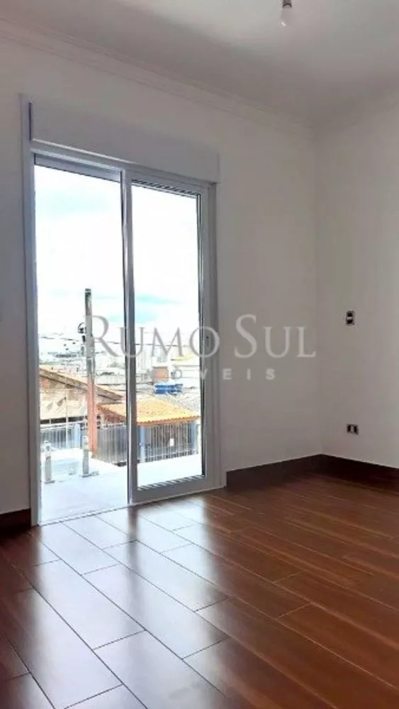 Casa à venda com 3 quartos, 100m² - Foto 6