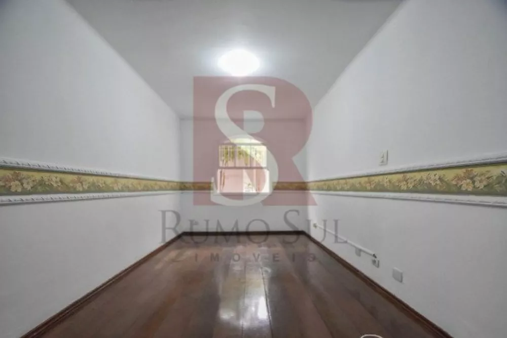 Casa, 3 quartos, 351 m² - Foto 4