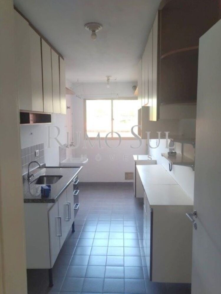 Apartamento, 3 quartos, 70 m² - Foto 2