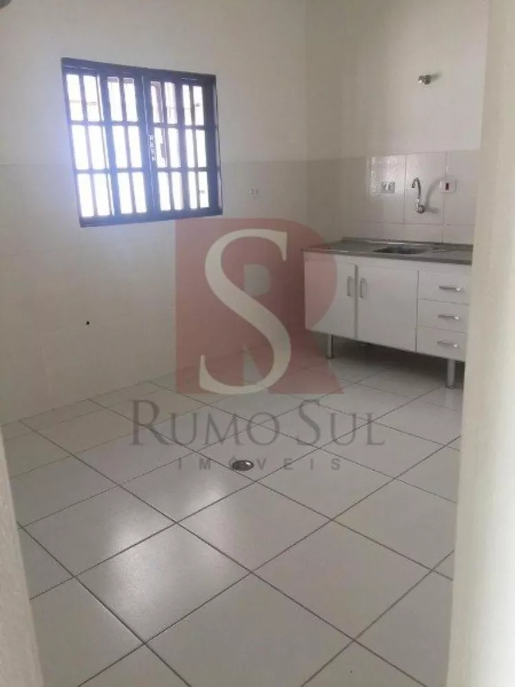 Casa, 2 quartos, 200 m² - Foto 4