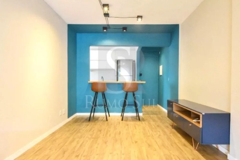 Apartamento à venda com 2 quartos, 67m² - Foto 4