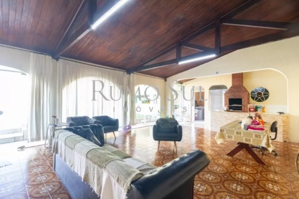 Casa, 5 quartos, 240 m² - Foto 11