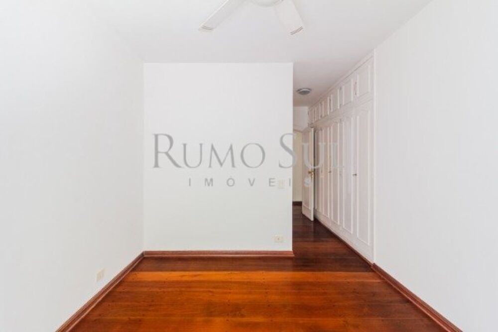 Casa, 3 quartos, 463 m² - Foto 1