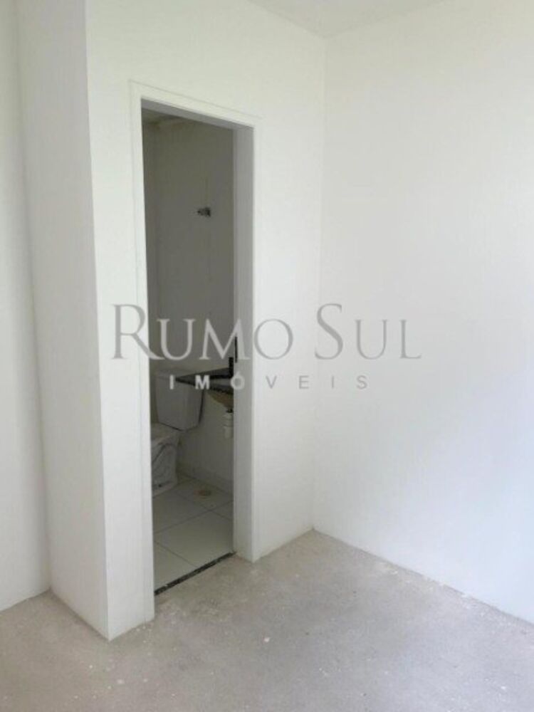 Apartamento à venda com 2 quartos, 48m² - Foto 2