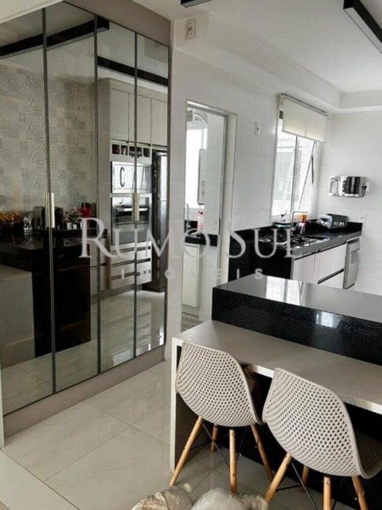 Apartamento, 3 quartos, 117 m² - Foto 1