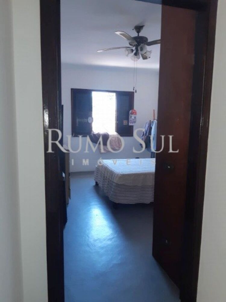 Casa, 4 quartos, 225 m² - Foto 10