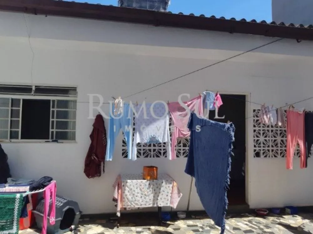 Casa, 4 quartos, 225 m² - Foto 6