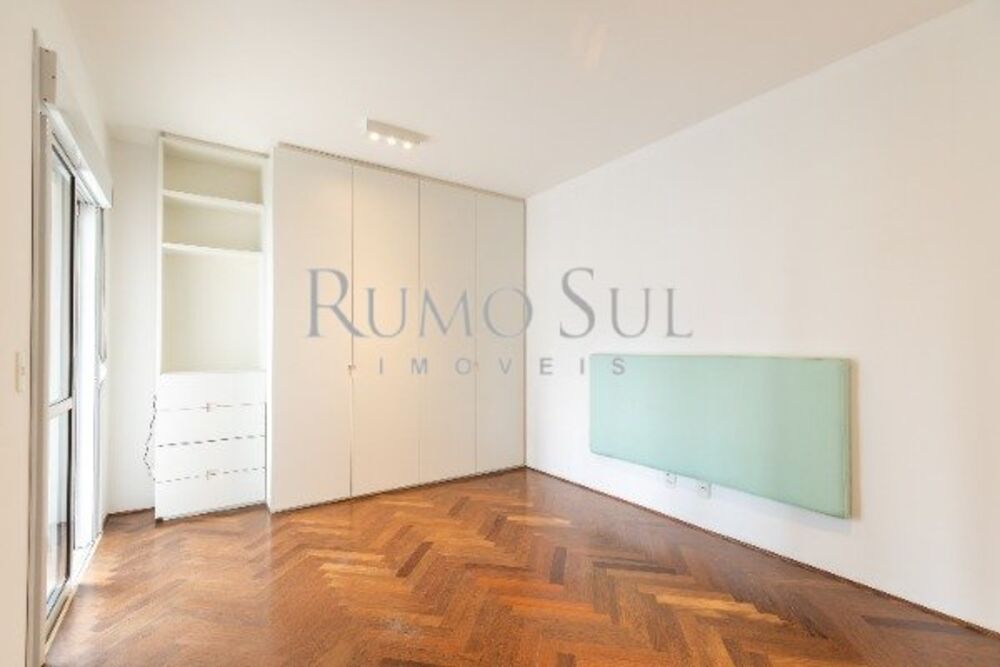 Apartamento, 3 quartos, 165 m² - Foto 2