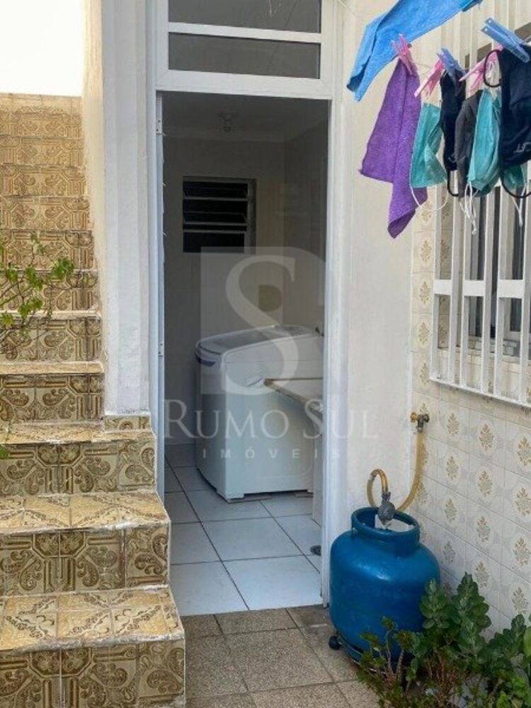 Casa, 3 quartos, 243 m² - Foto 4