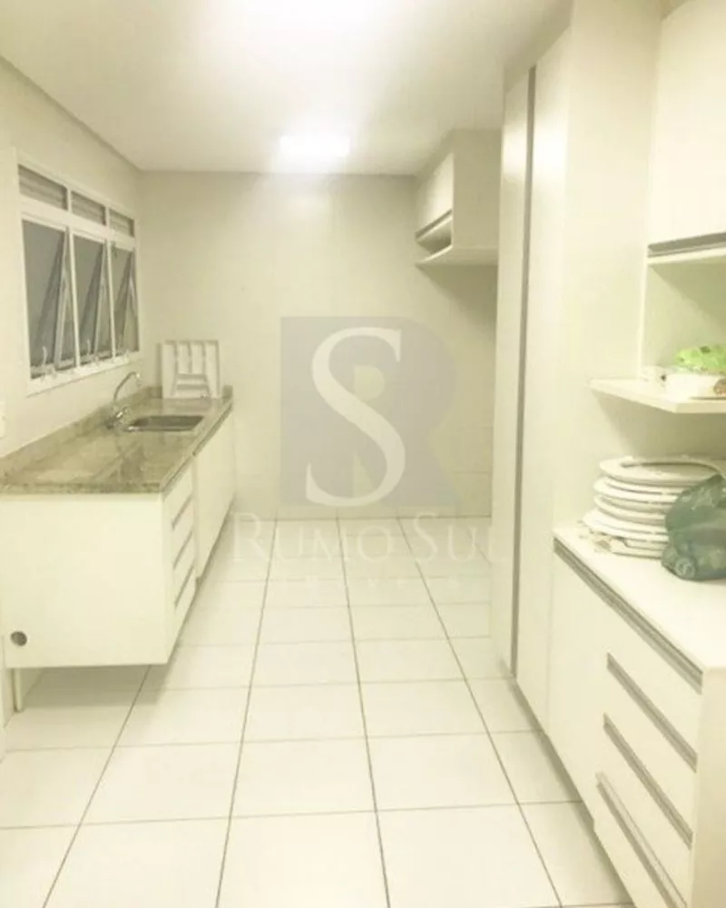 Apartamento, 3 quartos, 167 m² - Foto 2