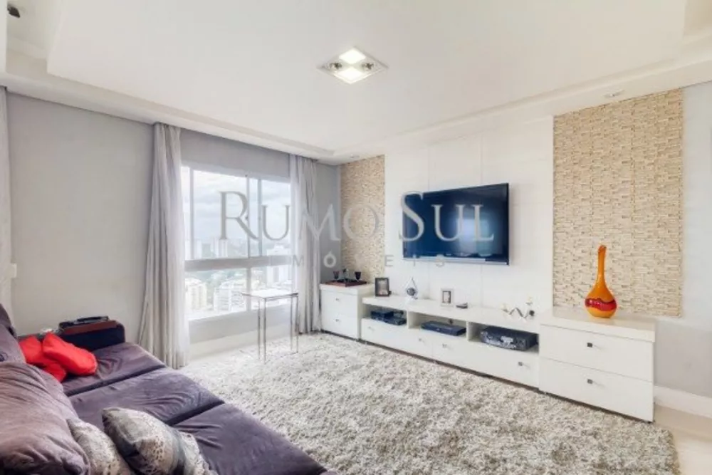 Apartamento à venda com 4 quartos, 246m² - Foto 3