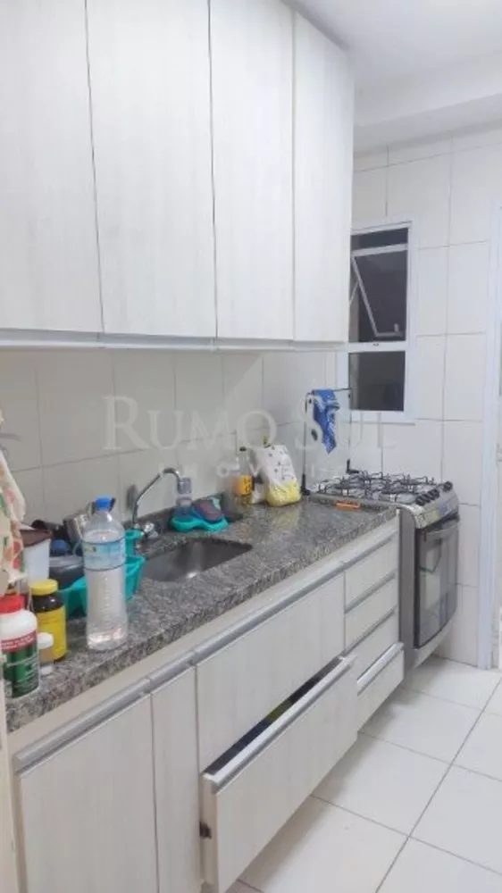 Apartamento à venda com 3 quartos, 90m² - Foto 4