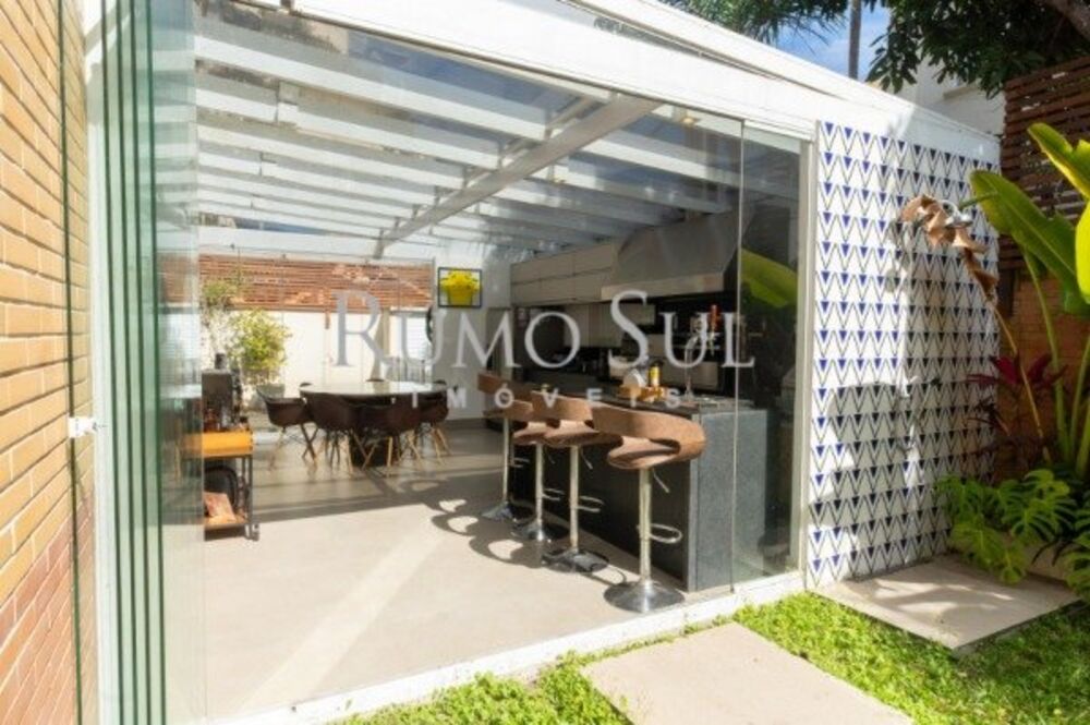 Casa de Condomínio, 4 quartos - Foto 1