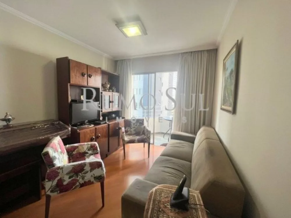 Apartamento à venda com 2 quartos, 69m² - Foto 2