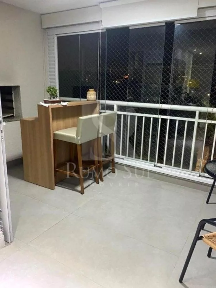 Apartamento à venda com 2 quartos, 81m² - Foto 4