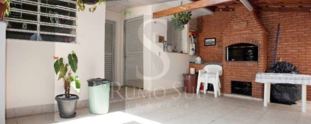 Casa, 3 quartos, 200 m² - Foto 1