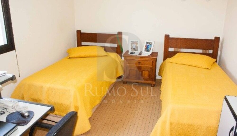 Casa, 3 quartos, 200 m² - Foto 3