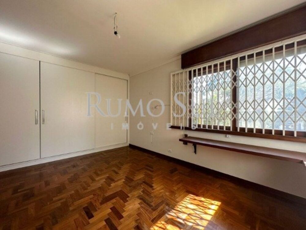 Casa, 4 quartos, 430 m² - Foto 3