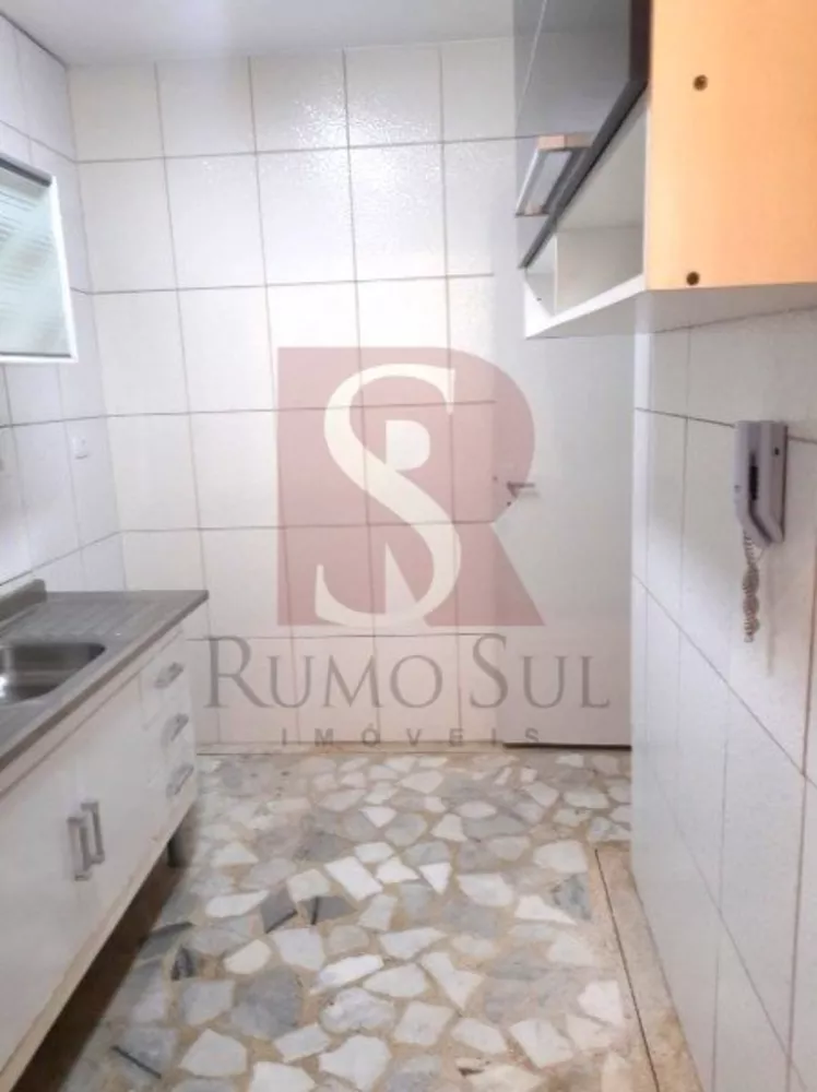 Apartamento para alugar com 2 quartos, 58m² - Foto 2