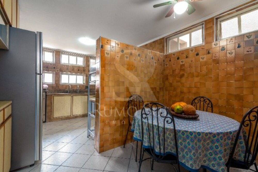 Casa, 4 quartos, 583 m² - Foto 1